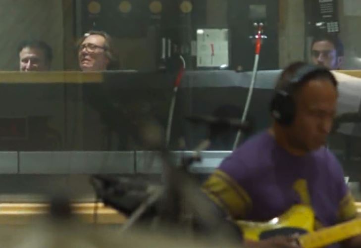 R Parker JR  on guitar.JPG