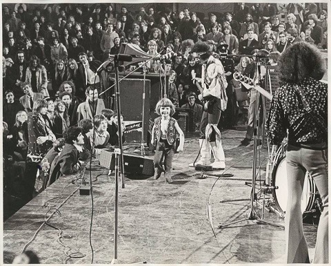 RoyalAlbertHallbyEricHayesFebruary24-1969-Copie_zps99f0ab952.jpg